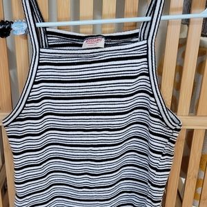 Square neck tank top